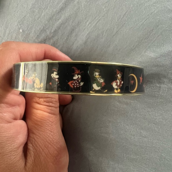 Disney Bradford Exchange Monthly Bracelets - Picture 15 of 15